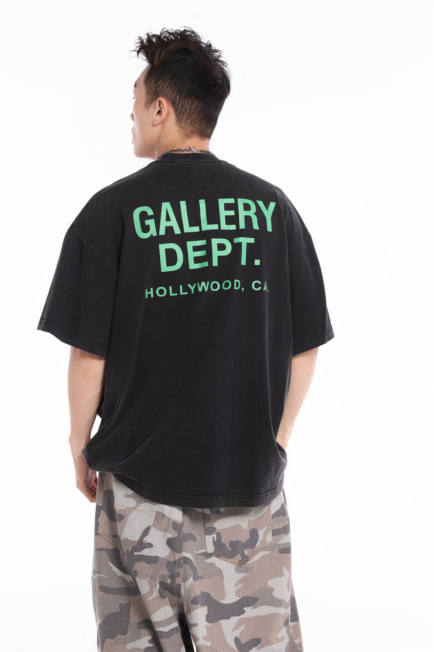 Camiseta Gallery Dept Souvenir